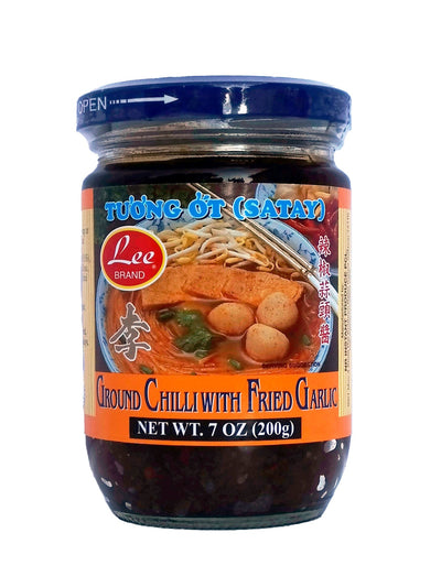 Lee Ground Chili With Fried Garlic