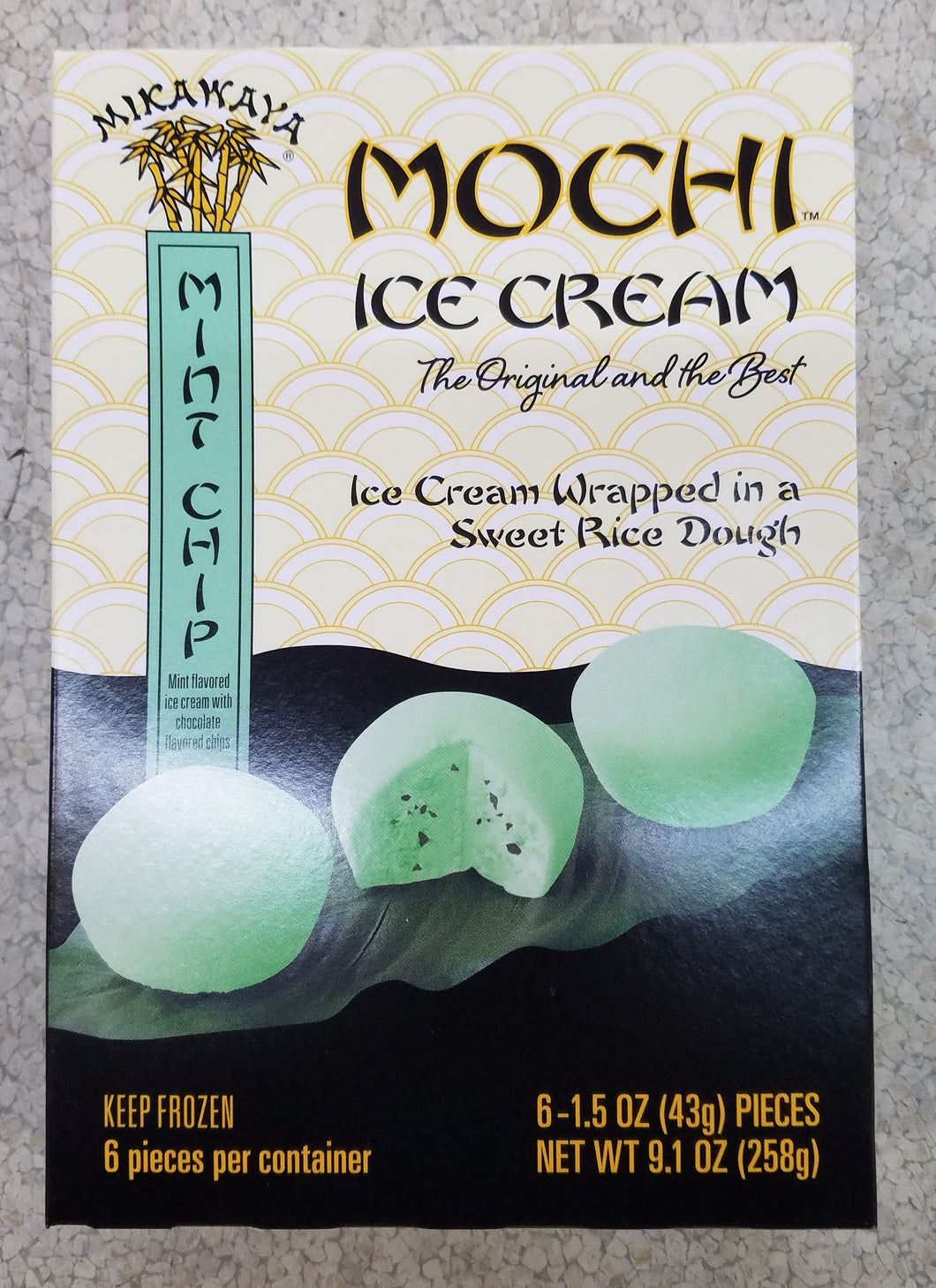 Mikawaya Mint Chip Mochi Ice Cream